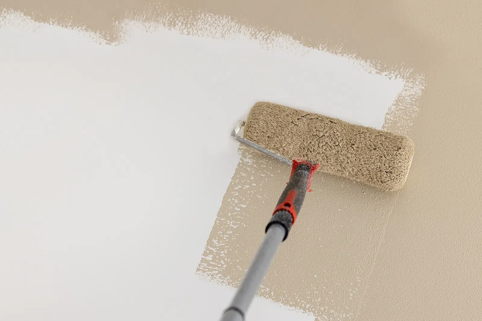 Property-Protection-Painting-Central-Coast-LS-1.webp Renovation Painters On The Central Coast, NSW Protecting a property exterior with quality painting and professional application